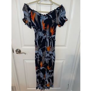 *NEW* Off-shoulder Jumpsuit - S